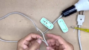 Vena สวิตส์กลางทาง รุ่นใหม่ คละสี (ชมพู / เทา / เขียว) 6A 220V