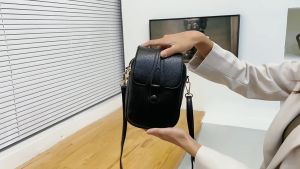 Túi đeo chéo nữ dáng trơn 2 ngăn kéo dây đeo tùy chỉnh tiện dụng LX329