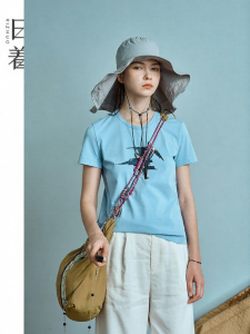 Elastic Printed T-Shirt