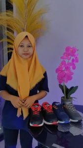 Working Sneakers For You Sepatu Sneakers Kets Casual Sport Pria Wanita Code U-11 Size 39 - 43