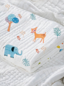 DAERDUOZIWANGZI | Ultra Soft Cotton Gauze Baby Bath Towel