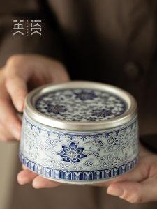 Exquisite Ceramic Tea Leaf Storage Canister with Silver Edge Sealed High End Chinese Style Court Florals Design Premium Feeling