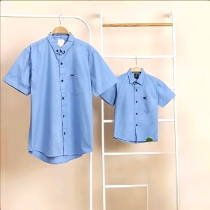 Kemeja Polos Couple Ayah Dan Anak Lengan Pendek Baju Kopel Keluarga Trend 2024 Biru Denim Katun Sage