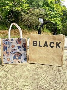 กระเป๋าผ้าใบ Tote Bag ขนาดใหญ่ ความจุสูง กระเป๋าถือผู้หญิง กระเป๋าเดินทางแฟชั่น ลายการ์ตูน กระเป๋าผ้าใบ กระเป๋าสะพายไหล่แบบลำลอง