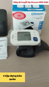 Máy đo huyết áp Omron HEM-6181