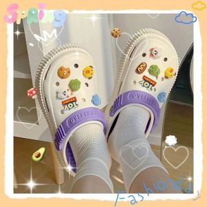 wulove พร้อมส่งมากก รองเท้าแฟชั่นงานสุดคิ้วท์ สีสันทูโทนแบบโดนใจ มาพร้อมลายการ์ตูนติดสุดน่ารัก ราคาจับต้องได้ สวมใส่สบาย ไม่สูงมาก ซื้อโล๊ดคุณน้าา