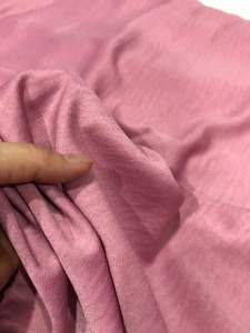 Vải Lụa Tằm Ướt (loại 1)màu hồng ruốc dày mềm rũ co giãn(khổ 1m5)may đầm váy áo kiểu  áo dài đẹp sang thời trang