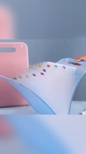 Portable File Accordion Bag Childrens Accordion Bag Transparent Design PVC Waterproof 13-Layer Design Multi-Functional Portable File Manage