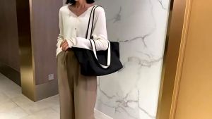 Mothers Day Gift Best tote bag should bag laptop bag document A4 size Black and White OL13