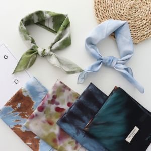 Khăn Choàng Vuông Nhỏ Bằng Cotton 100% Thoáng Khí Mềm Mại Trang Trí Chống Nắng Cổ Điển Đa Năng Phụ Kiện Thời Trang Xuân Hè