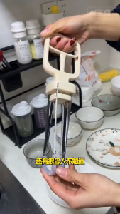 WE 4269 = 四爪防烫夹 Four-Prong Anti-Scalding Clip #Random Color Ready stock in Malaysia