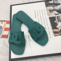 2020 New Hollow out Slip-On Slippers Women's Summer Flat Bottom Clog Shoes Pig Nose Shape Lazy Person Slippers Casual Style. 