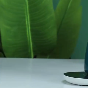 Warm Warm 55-degree automatic heating constant temperature cup holder as a gift for office use. Ceramic warm cup gift