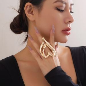 Unique Exaggerated Big Hollow Out Love Heart Rings for Women Trendy Creative Adjustable Open Rings Couple Y2K Jewelry Steampunk