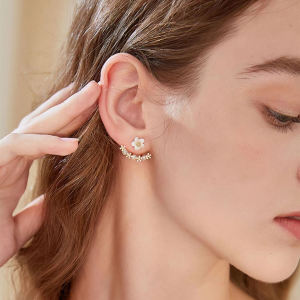 【CANAMEK】Korean Fashion Small Daisy Flower Back-mounted Earrings Hypoallergenic Earrings