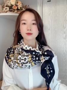 2026 Luxury Brand Real Silk Scarf Women 90cm Square 100% Mulberry Silk Shawl Wrap Fashion Office Lady Neck Scarf Hijab Foulard