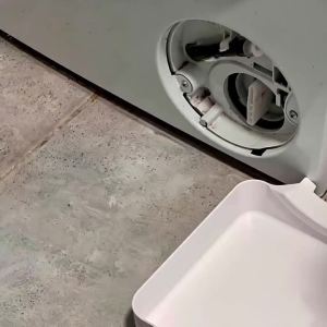 1 PCS Washing Machine Drain Funnel Used to Clean the Drip Tray of the Fluff Filter to Prevent Water Leakage in the Laundry Room