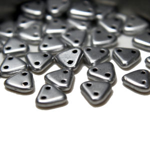 New Pet Nail Art DIY Czechmates Block Beads Double Hole Triangle Separator 6mm Jewelry Fashion Accessories Fresh Outlined