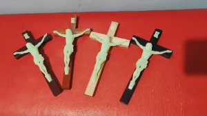 Wooden Cross with Luminous Glow in dak Hang Cross Wall Cross High Quality
