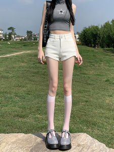 White Denim Super Shorts Women Summer Thin High Waist Slim Fit A-Line Elastic Tight Hot Pants Cotton Stretch Fabric Short Length