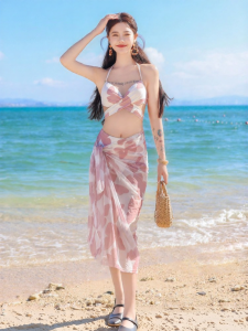 iFULL | Bộ Đồ Bơi Bikini Phong Cách Bảo Thủ cho Phụ Nữ 2025 Mẫu Mới 3 Món