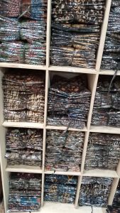 Motif Terbaru Atasan Wanita: Baju Tunik Batik Wanita Murah