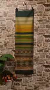 215.ผ้าไหมแกมฝ้าย ผ้าทอทั้งผืน ลายซิ่นตีนจกสันกำแพง สีเขียว