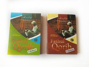 Buku Terjemah Kitab Fathul Qorib 3 Bahasa Jilid 1 dan 2 ( 2 Buku )