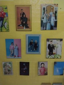 CETAK FOTO UKURAN 10R(20x30) PAKET 5PCS BINGKAI TERMURAH