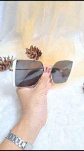 Kacamata Hitam Bingkai Logam Besar UV Protection PLMX05 - Kacamata Fashion Terbaru