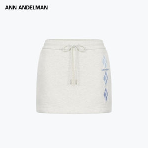 ANN ANDELMAN | Diamond Pattern Hugging Mini Skirt