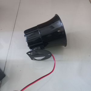 klaksontoa jarjit minta tolong ada serigala