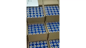 Tipsun Screw 32700 lifepo4 battery 6000mah 3.2V