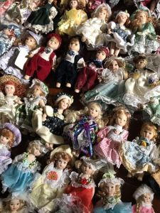 ของเล่นตุ๊กตาเซรามิกขนาดเล็กสไตล์วินเทจ ของขวัญสำหรับเด็กผู้หญิง ของตกแต่ง ของเล่นสำหรับเด็ก ของเล่นสำหรับเด็กผู้หญิง