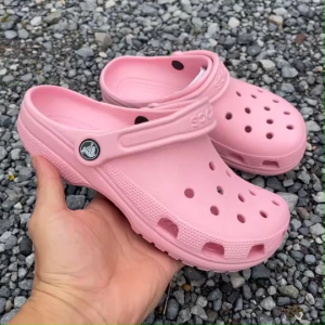 รองเท้าแตะ CROCS Classic Clog รองเท้าลำลองผู้ใหญ่ รุ่น Classic