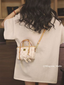 Fall Winter Womens Small Handbag Luxury Cropped Shoulder Bag Leisure Commuting Bag Bucket Shape Soft PVC Material Zipper Closure