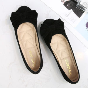 Flat Bottom Bean Shoes Womens Spring 2026 New Style Large Size Slip-On Soft Bottom Work Shoes Korean Style round Toe Flats
