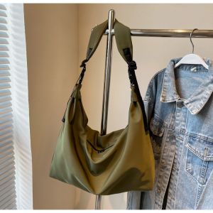 Hong Kong Designer I.T Bag Large Capacity Nylon Crossbody Shoulder Bag Tote Bag for Commuting Versatile Single Strap Bag