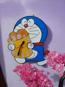 Jam Dinding Aesthetic Karakter Doraemon