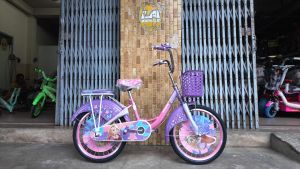 เสื้อยืดเด็ก จักรยาน 20 นิ้ว รุ่นเจ้าหญิง Princess BABY ชุดเฟรมเหล็ก แข็งแรง เป็นเครื่องดื่มที่ไม่มีปัญหายาง สำหรับผู้เดินช้อป 7 ขวบ ขึ้นไป