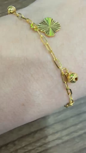 Poh Heng Jewellery 22K Dangling Charm Bracelet in Yellow Gold [Price By Weight]