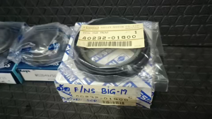 ลูกปืนล้อหน้า Nissan Big-Mขับ 2 พร้อมซีลล้อ [1ล้อ]