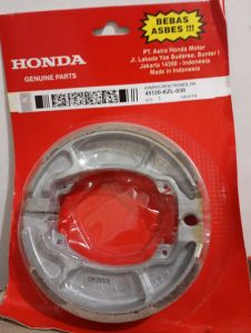HONDA CLICK 125 v1 Brake shoe 45120-KZL-930