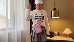 Ready Stock- Kids Crossbody Purse for Girls Vertical Cellphone Shoulder Bag Holder Box Shell Travel Wallet