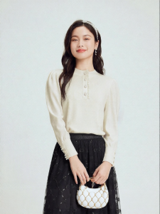 Koradior | Silk and Cashmere Blend Elegant Knit Sweater