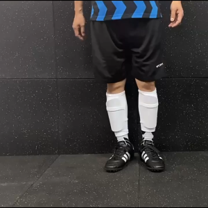 【In Stock 】2PCS Sports soccer Long SocksShin Guard StockingsFootball Futsal SockAdultStoking Pengawal Shin 运动压力足球袜