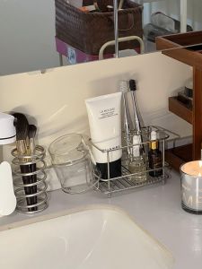 INS Style Stainless Steel Toothbrush Holder Bathroom Bathroom Sink Storage Rack Gargle Cup Toothpaste Rack