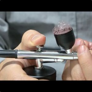 COD+Free shipping👍0.3mm Portable Airbrush Kit Nano Sprayer High pressure Deep hydration Light weight for Makeup Manicures Cakes Painting Crafting 便攜注氧仪