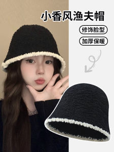 Casual Style Fisherman Hat for Women with Face-framing Feature Warm and Lightweight Ideal for Autumn and Winter Seasons