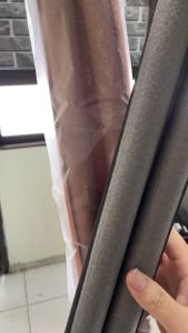 BLUE WHALE  ที่กั้นประตูกันฝุ่น ที่กั้นประตู กันแมลง กันแอร์ออก กันฝุ่นแมลงกันลมผ่าช่องแคบ ยาว : 93cm ที่ปิดช่องบานประตูหน้าต่าง